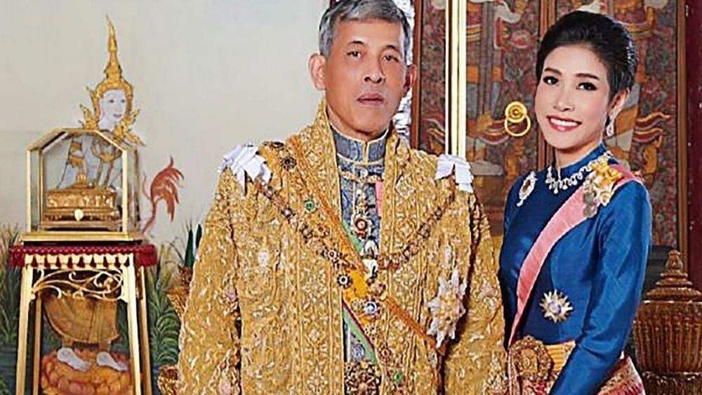 Geliebte Sineenat Wongvajirapakdi ist beim thailändischen König in Ungnade gefallen 