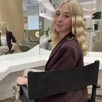 Selina Nieß eröffnet mit 22 Jahren einen Friseursalon in Anger und erfüllt sich damit einen Kindheitstraum