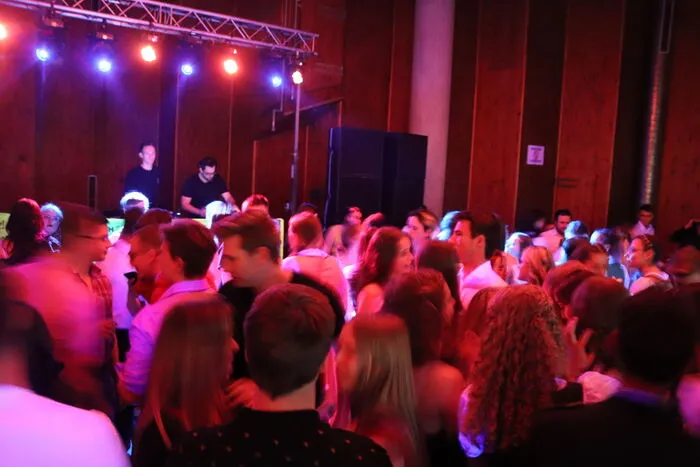 In der Disco wurde es noch heißer