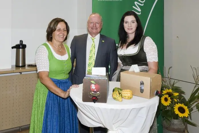 Die Veranstaltung, eine Kooperation der Gemeinde Fohnsdorf mit dem Gesundheitsfonds Steiermark, den Barmherzigen Brüdern, der Wohlfühlpraxis Heimer-Korber, Aichfeld-TV und erstmals auch der Bäuerinnenorganisation, bot wertvolle Einblicke rund um das Thema.