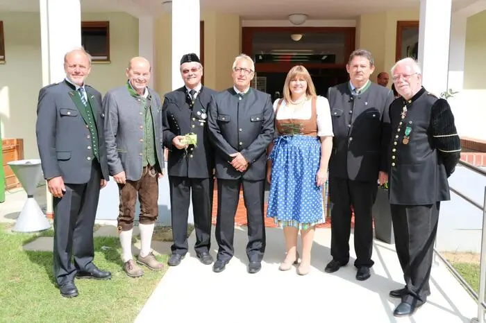 Neben 775 Jahre Arzberg wurde am Sonntag noch ein Jubiläum gefeiert. Seit 40 Jahren besteht eine Partnerschaft mit der Gemeinde Arzberg im Fichtelgebirge in Deutschland.