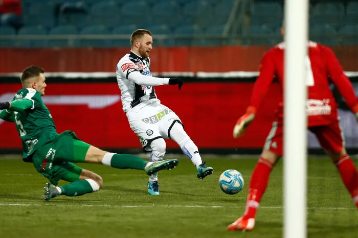 Marko Markovic (Wimpassing), Jakob Jantscher (Sturm) und Thomas Dau (Wimpassing)