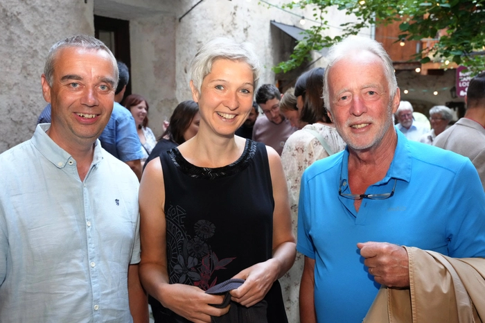 Die Musiklehrer Christian und Barbara Brugger mit Günther Tragatschnig
