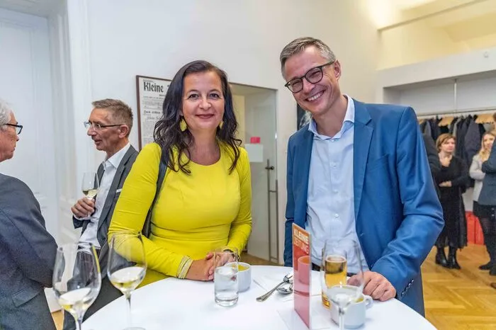Die Wiener Umweltstadträtin Ulrika Sima und Drei-Chef Jan Trionow