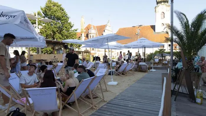 Am 21. Juni startete der VAIBZ Beach am Hartberger Hauptplatz in seine 3. Saison.