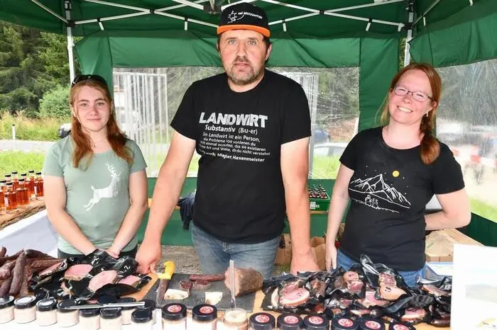 Auch Christian Bachler vom höchstgelegenen Bauernhof der Steiermark, dem Bergerhof, verkauft hier seine Produkte. 