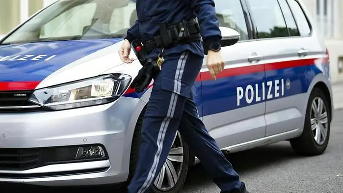 Am Mittwoch ging der 20-jährige Pkw-Lenker der Polizei ins Netz (Symbolfoto)