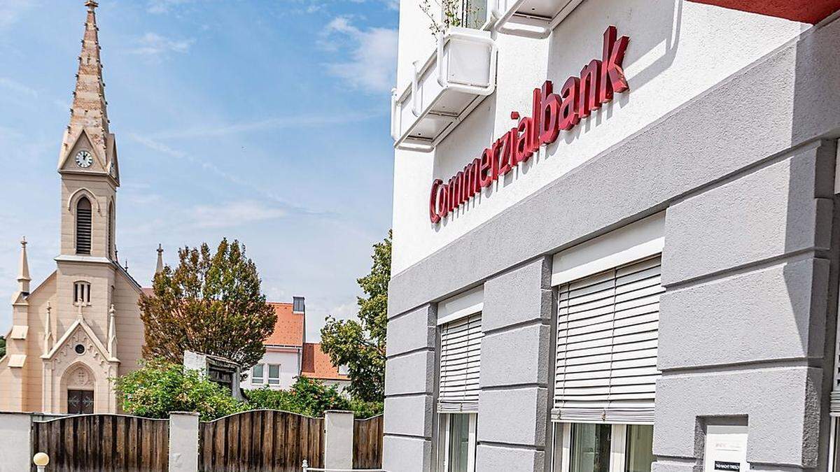 Am 14. Juli 2020 wurde der Geschäftsbetrieb der Commerzialbank Mattersburg per Behördenbescheid eingestellt.