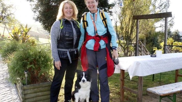 Der Söchauer-Kräuter-Hexen-Wanderweg am Nationalfeiertag startete bei Kaiserwetter.