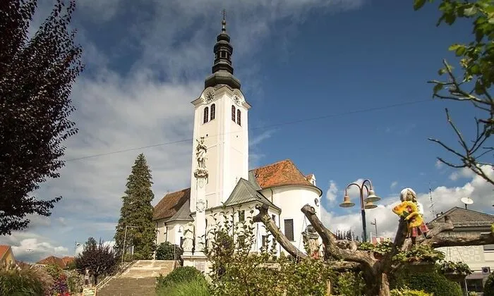 Die Barockkirche von St. Ruprecht an der Raab ist weitumsichtbar