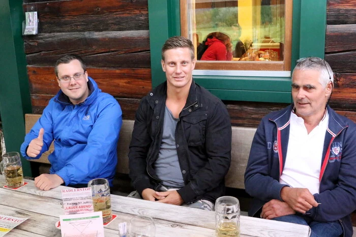 Auch aus Klagenfurt, Feldkirchen oder Althofen wird der „Radlerstop“, den man über eine bequeme Zufahrt entlang der Glan erreicht, gerne als Ziel auserwählt.