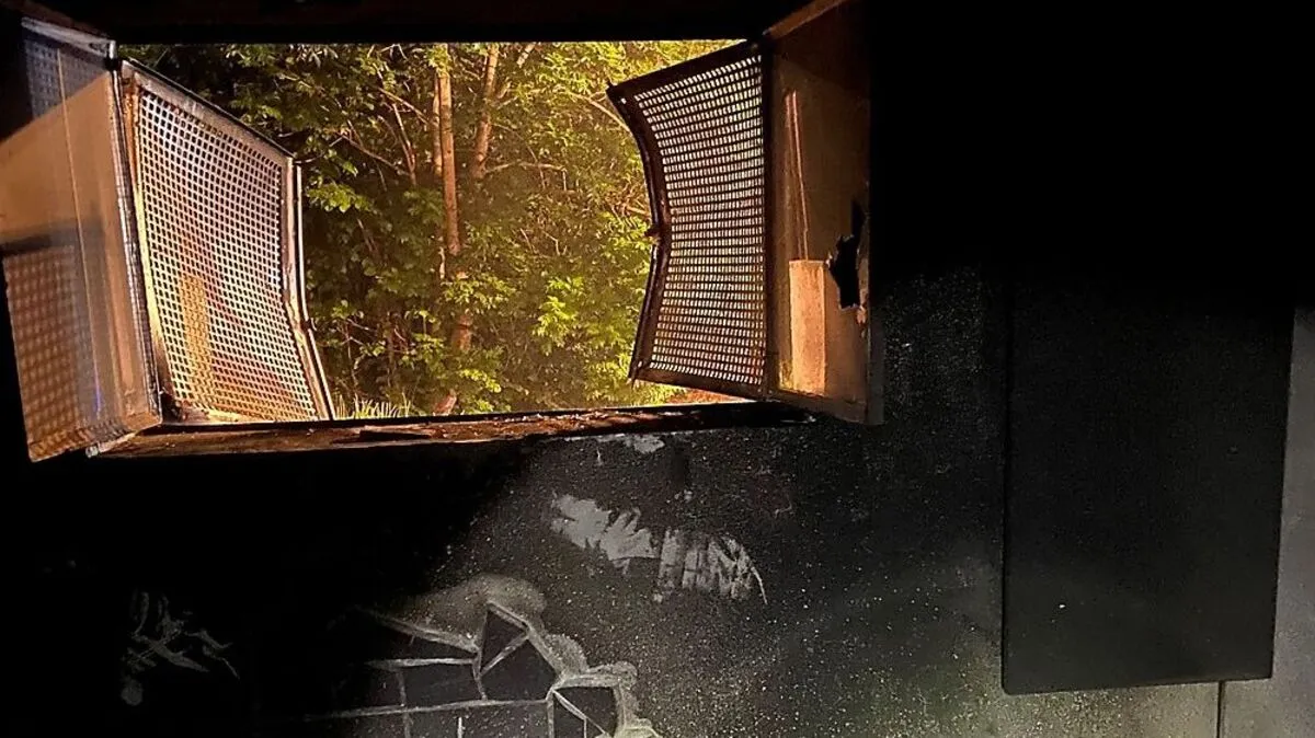Im Abstellraum eines Mehrparteinhauses war ein Brand ausgebrochen.