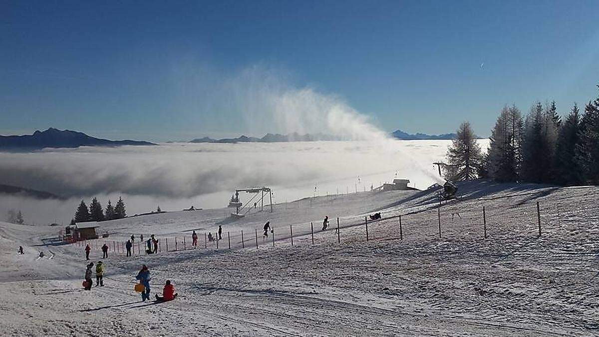 Skivergnügen auf der Emberger Alm 