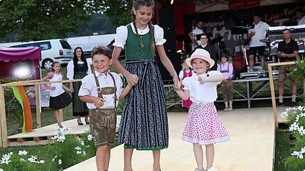 Am Freitag wird der Wiesenmarkt in Feldkirchen eröffnet