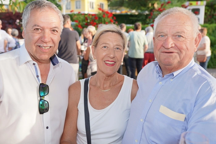 Kulturstadtrat Franz Eder (Spittal) mit Ingrid und Herbert Haupt 