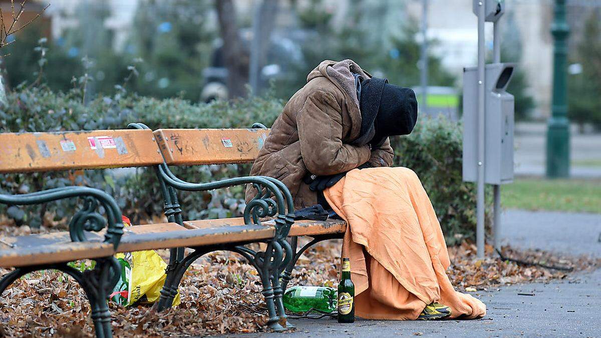 Die Caritas erhöht ihre Hilfsmaßnahmen für Obdachlose