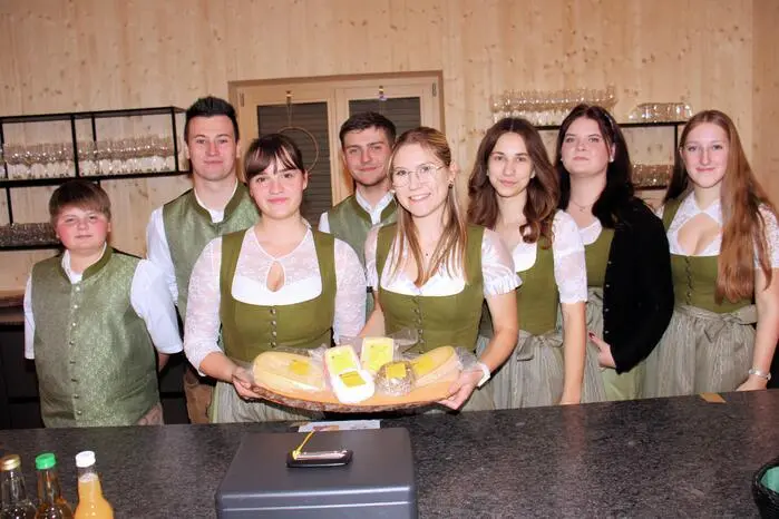 Kulinarisch abgerundet wurde der Abend mit Käsespezialitäten von der Käserei Stern aus Rohrbach/Hitzendorf.