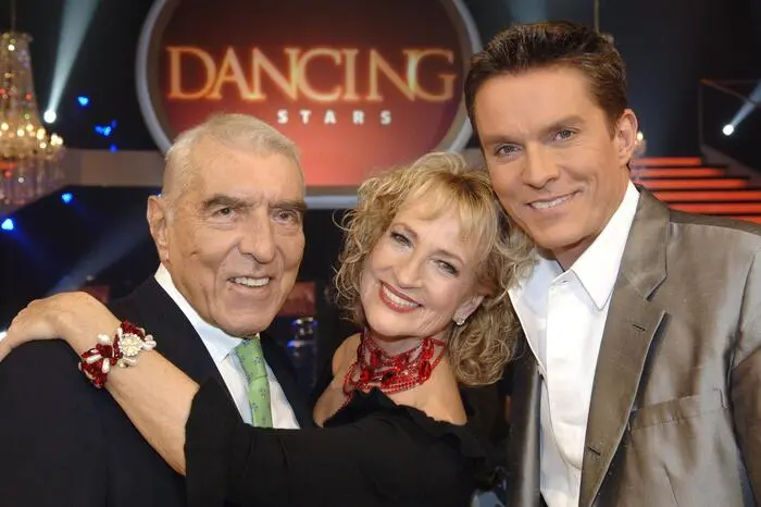 .. saß damals noch Dagmar Koller (im Bild mit Ehemann Helmut Zilk und Alfons Haider). Koller wurde in der zweiten Staffel von Harald „Mr. Wunderbar“ Serafin abgelöst.