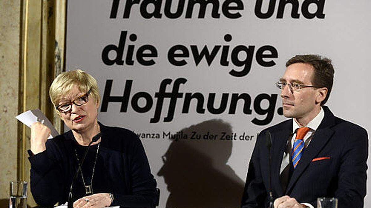 Direktor Karin Bergmann und Geschäftsführer Robert Beutler