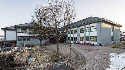 Die Volksschule St. Jakob könnte zu Bildungszentrum werden