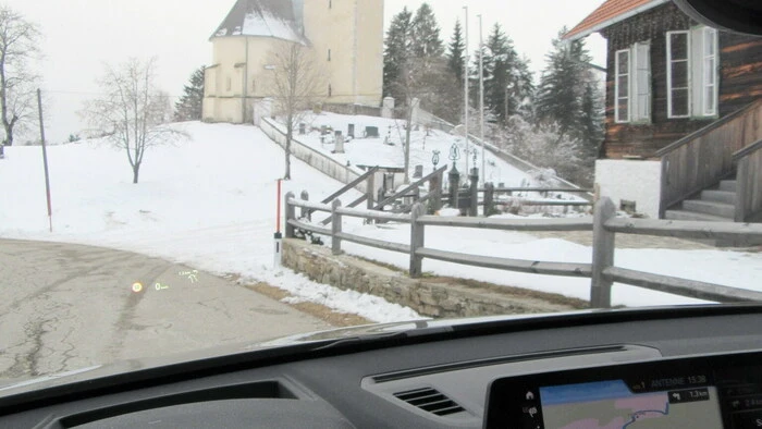 Gab am Samstag im kleinen Örtchen St. Oswald ob Hornburg noch der Nebel den Ton an, ... 