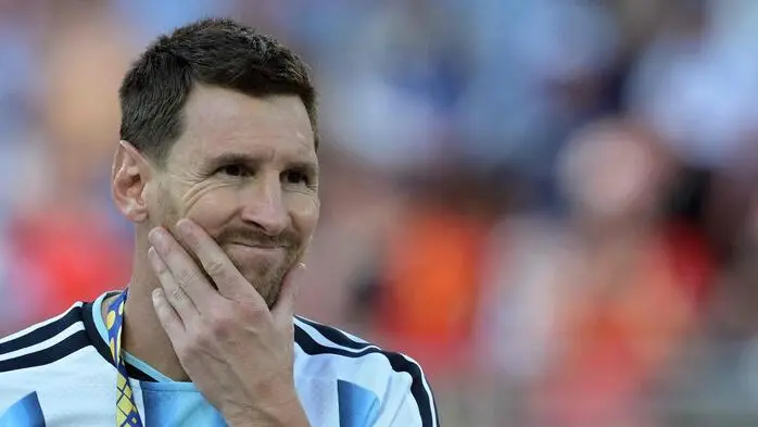 Lionel Messi spendete