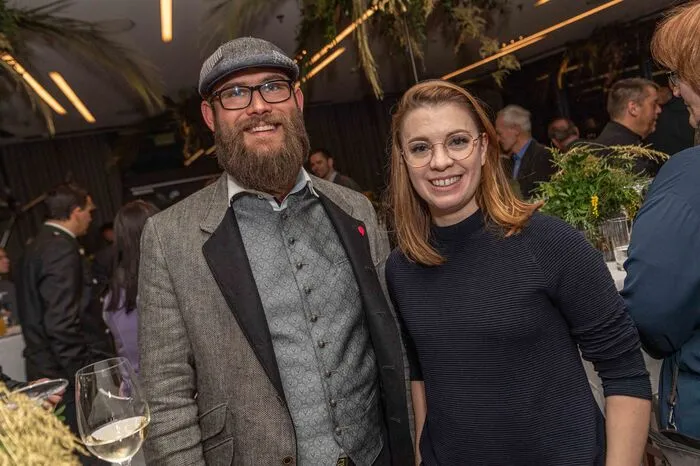 Die Landtagsabgeordneten Robert Reif und Lara Köck