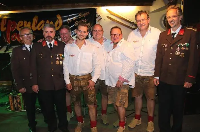 Edelschrott: Fest der Feuerwehr Modriach