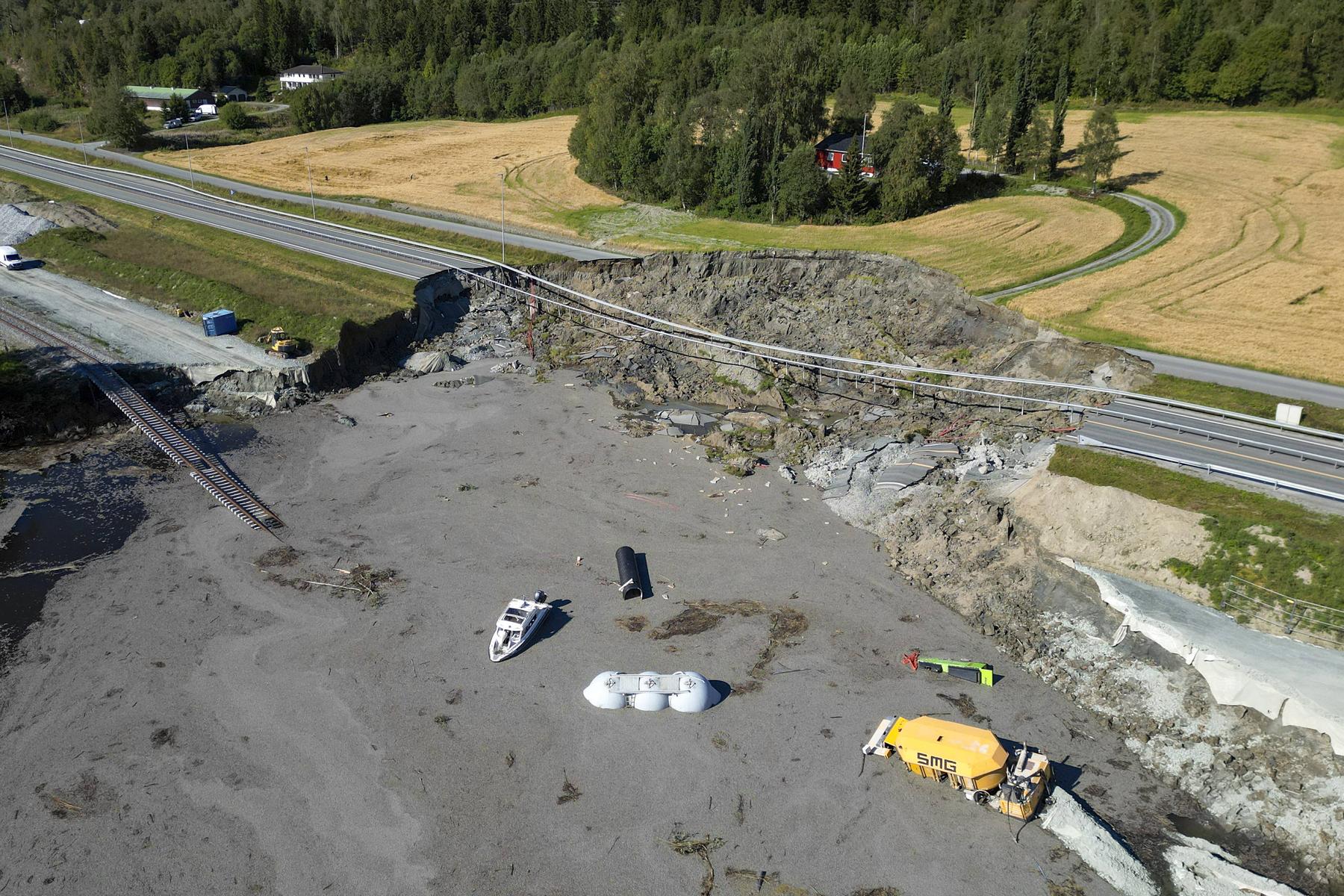 Riesiger Erdrutsch in Norwegen machte Fernstraße wochenlang unbefahrbar