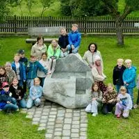 Eröffnet wurde der Gemeindegarten mit Kindern der Volksschule Großkirchheim