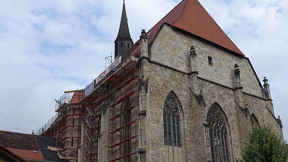 Die Arbeiten an der Südseite des Münsters haben bereits begonnen