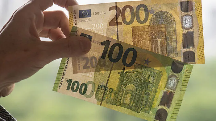 Neue 100- und 200-Euro-Scheine sin da