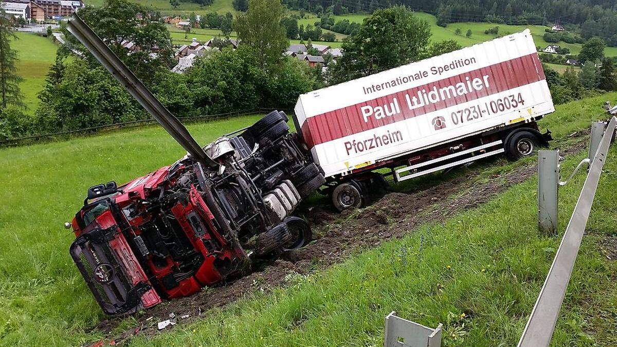 Bei dem Unfall gab es zwei Verletzte