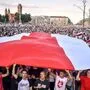 Bei ihrem „Marsch der Freiheit“ in Minsk riefen die Demonstranten am Sonntag Lukaschenko erneut zum Rücktritt auf
