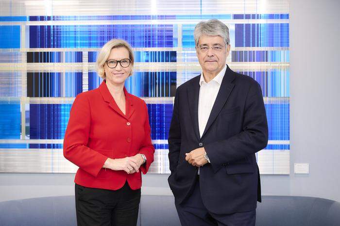 Marion Mitsch (FEEI-Geschäftsführung) und Wolfgang Hesoun (FEEI-Obmann)