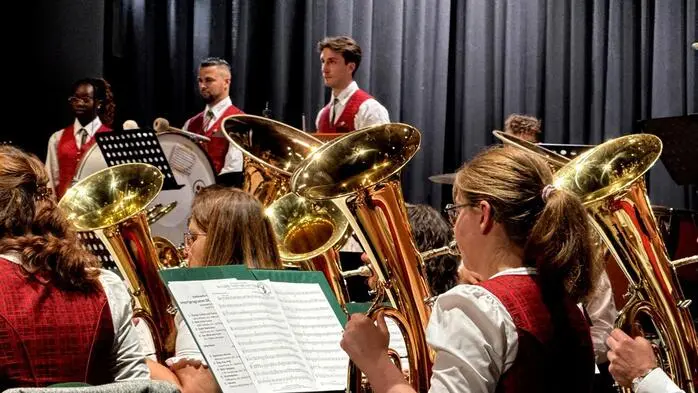 „Wir, die Musiker und Musikerinnen der Stadtkapelle Fürstenfeld, wünschen Ihnen einen wunderschönen Abend