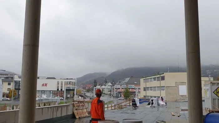Die für Dienstag geplante Gleichenfeier beim Stadtparkquartier in Weiz wurde coronabedingt abgesagt, „am 8. April werden wir dafür eine pompöse Eröffnung feiern“, verspricht Projektbetreiber Rupert Vögl.