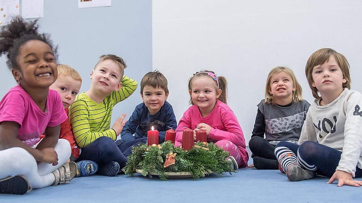 Expertenrunde aus dem Wiki-Kindergarten am Gadollaplatz in Graz: Lia (4), Simon (4), Timo (4), Jakob I (4), Lisa (5), Sophie (3) und Jakob II (3)