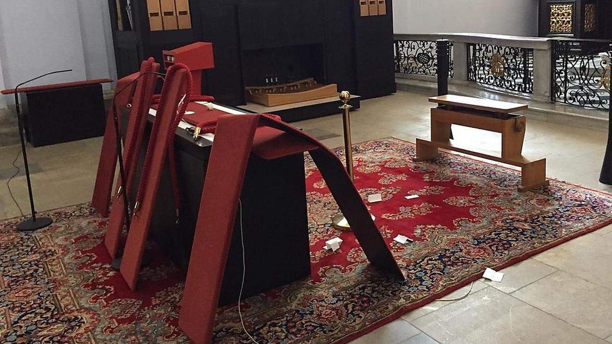 In der Stadtpfarrkirche wurde eine Art &quot;gezieltes Chaos&quot; inszeniert