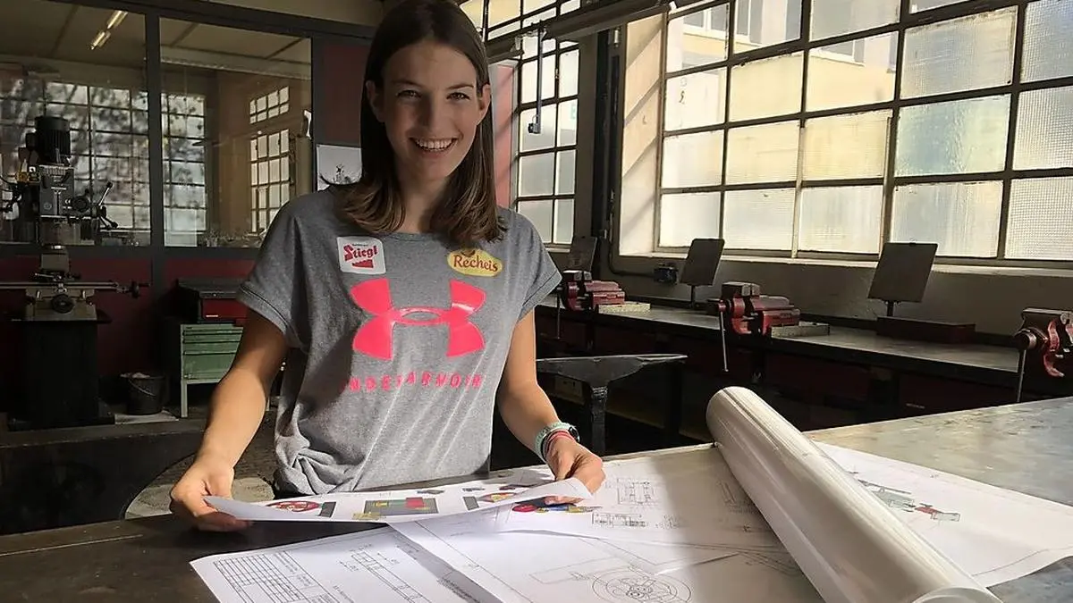 In dieser Werkstatt erlernt Lisa Hirner den Beruf der Maschinenbaukonstrukteurin