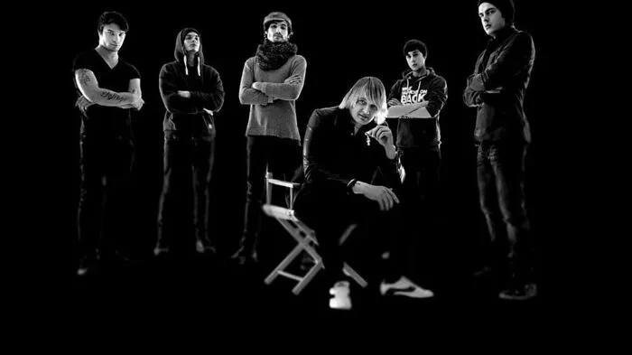 Die Rockband „Illumenium“ gibt es wirklich, anscheinend aber auch noch „Doppelgänger“  