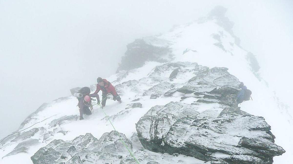 Am Großglockner gerieten zwei Alpinisten in Bergnot (Symbolbild)