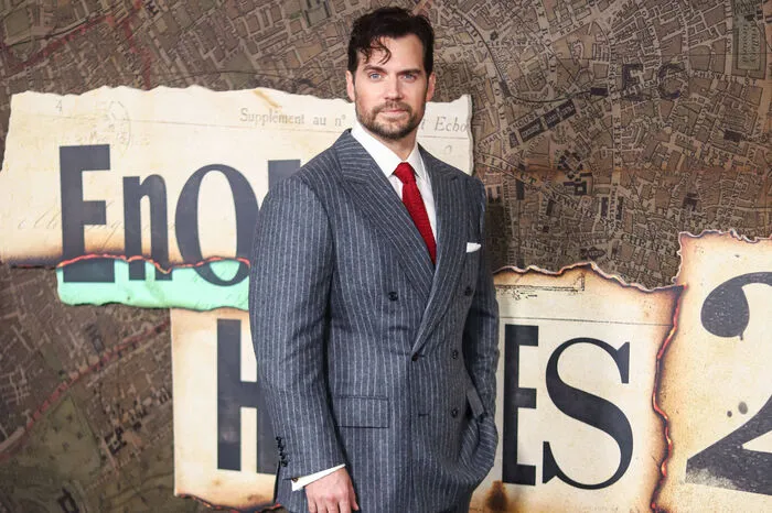 Der Superman-Darsteller Henry Cavill (39) kommt aus Jersey und ist immer noch auf Platz 2 der Buchmacher. Ein Dauerfavorit.