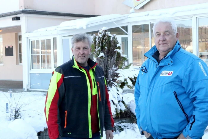 Laut Bürgermeister Wolfgang Grilz (rechts) wird die Gemeinde St. Georgen/Längsee heuer erstmals eine Parkgebühr von zwei Euro kassieren. 