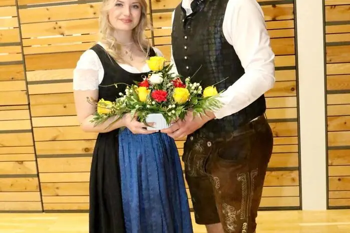 Grund des Besucheransturmes war der Bauernball der Landjugend (LJ) Guttaring unter Obmann Johannes Kuss und Leiterin Ines Perchthaler (Foto). 