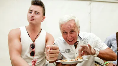 Backstage bei den "Seern" verstanden sich Gabalier und Eberhartinger 2012 prächtig ...