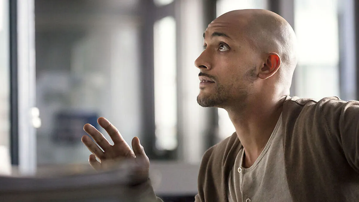 Patrick Abozen ermittelt als Assistent Tobias Reisser in Köln