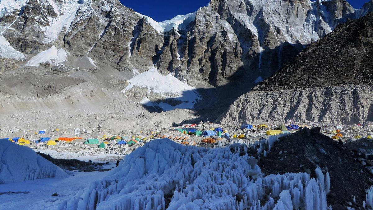 Der Mount Everest ist ein beliebter Touristen-Hotspot 