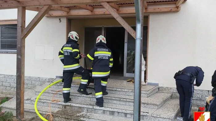 Klicken Sie sich durch die Fotos vom Feuerwehreinsatz in Voitsberg-Lobming.