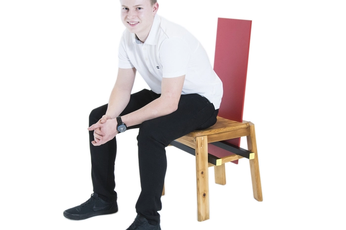 Dominik Klug entwarf diesen "Sessel für Gerrit Rietveld".